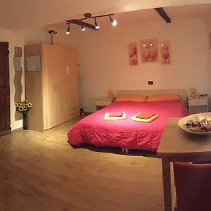 Pietro's Apartment Bologna